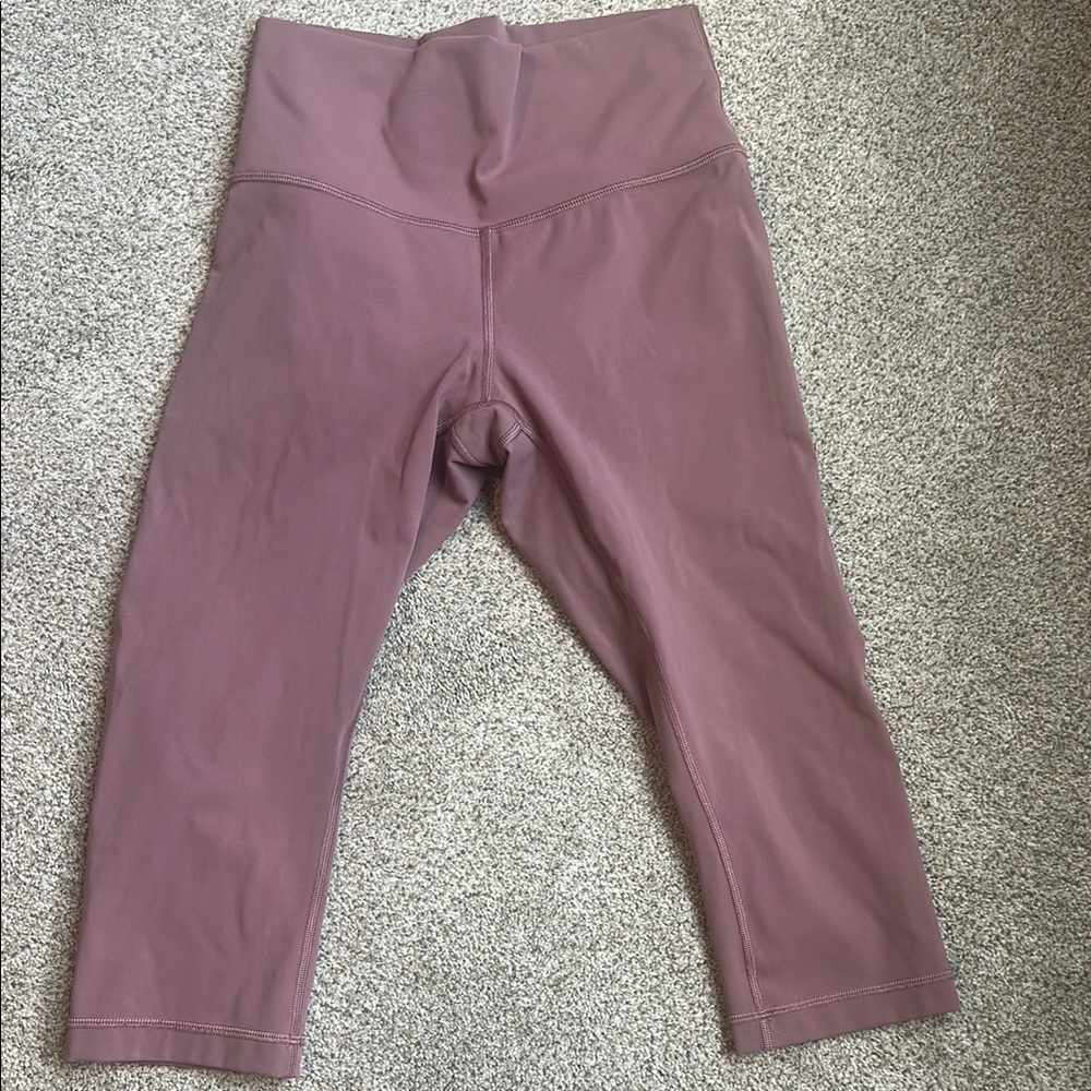 lululemon athletica Mauve Cropped Leggings Like New Condition